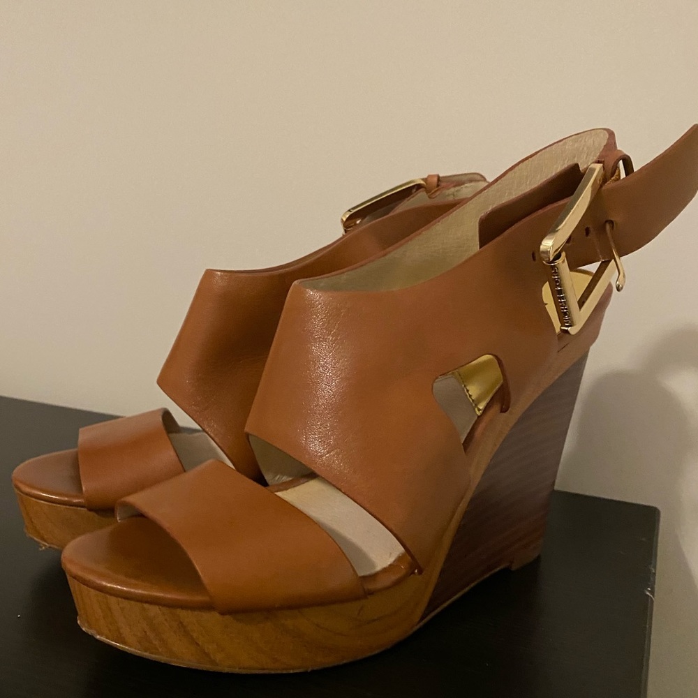 Michael Kors Leather Wedges size 7